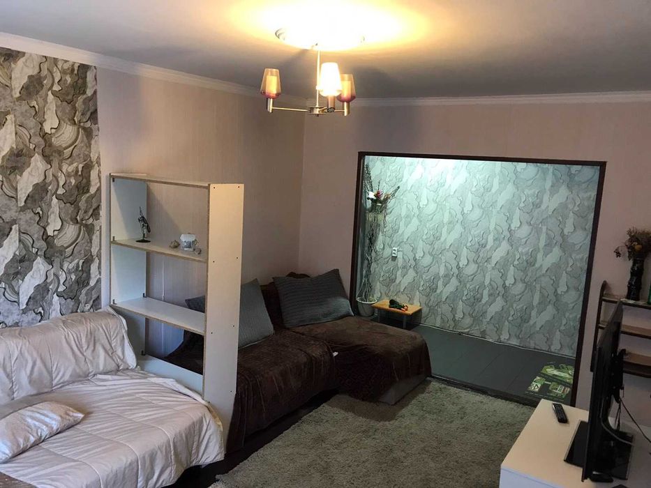 ТОРГ ДУЖЕ ХОРОШИЙ, Двох Кімнатна, Терміново, Виставка