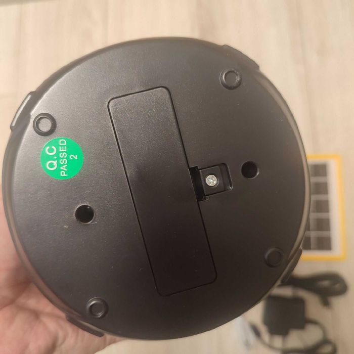 Фонарь кемпинговый на солнечной батарее