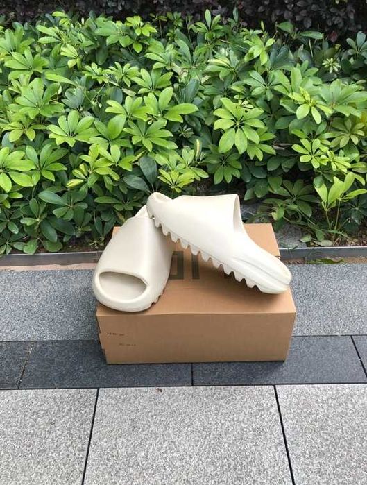 adidas Yeezy Slide Onyx R.39