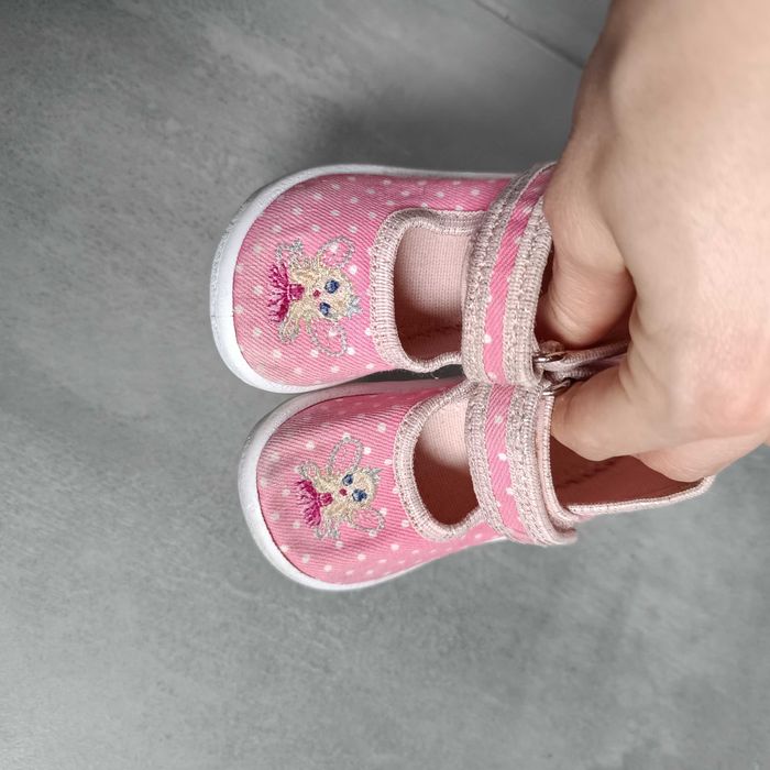 Buty 5.10.15 r.19 na rzep