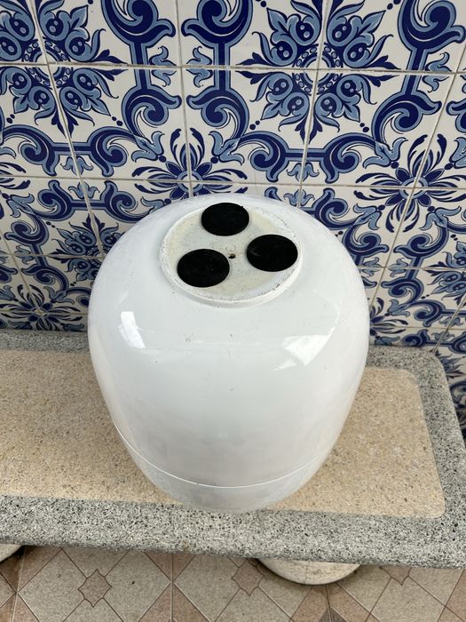 Vasos novos em resina