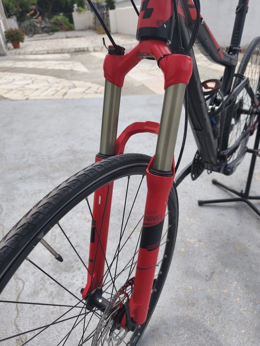 Bicicleta BTT CUBE Sting 29