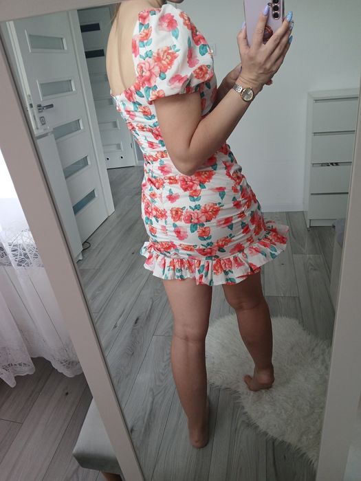 Sukienka Shein S bufki falbany kwiecista marszczona hit jak nowa