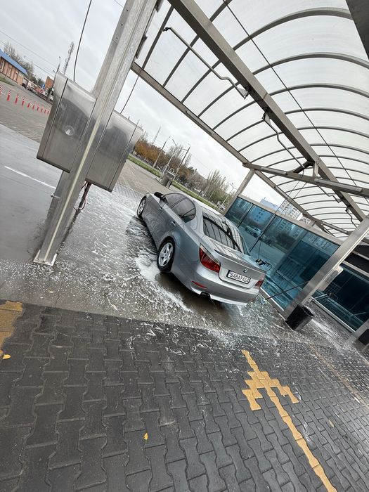 Продам БМВ Е60 530 Д