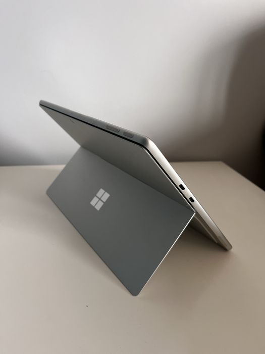 Microsoft Surface Pro 9 platynowy