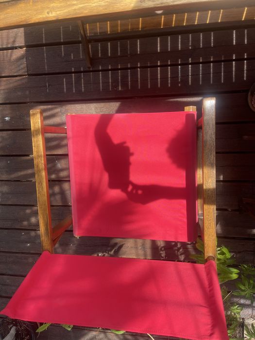 Mesa de Jardim em Madeira 4 Cadeiras Dobráveis – Conjunto Completo