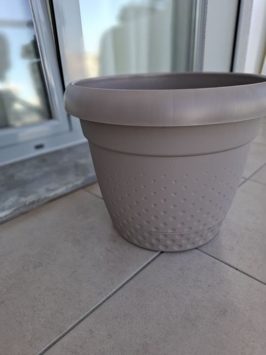 Vaso decorativo castanho