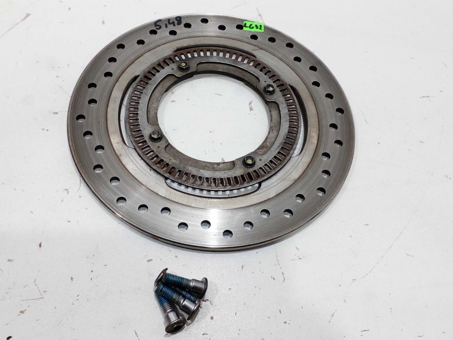 Triumph Tiger 800 tarcza hamulcowa tył