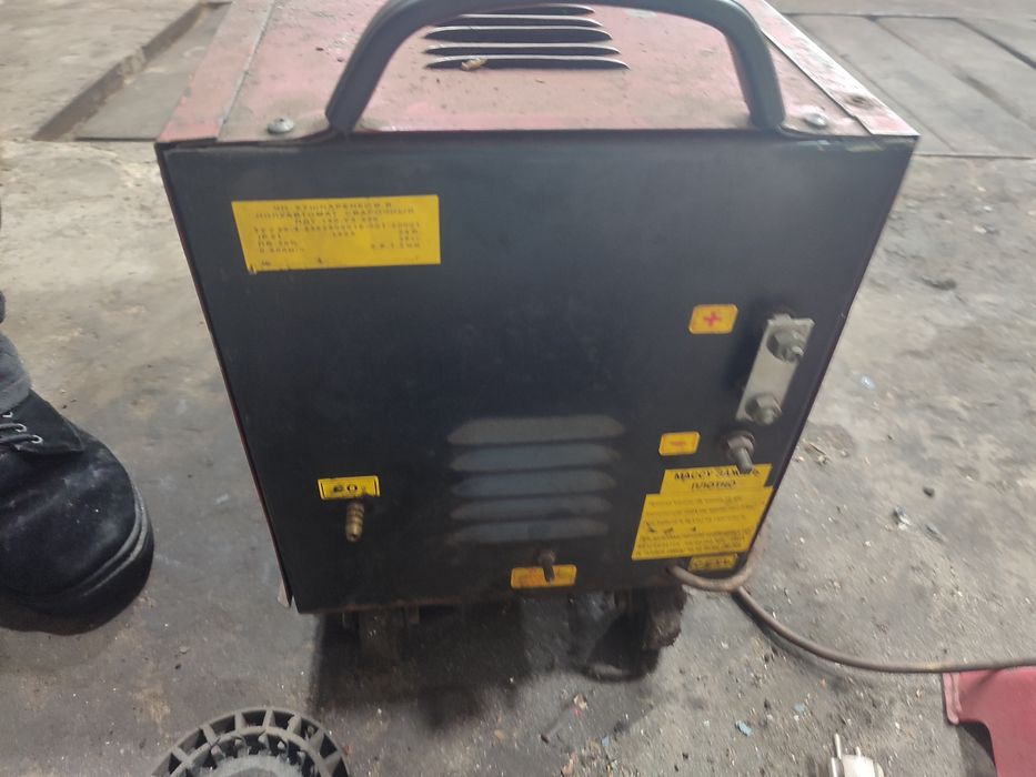 Продам сварочный полуавтомат ТЭМП