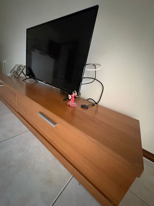 Peça para tv da sala