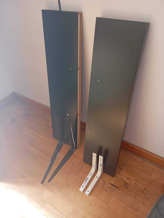 Par de Prateleiras IKEA + Suportes