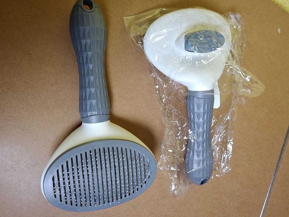 Pack 2 Escovas Autolimpantes Remoção Pelo Cães e Gatos (Novas)
