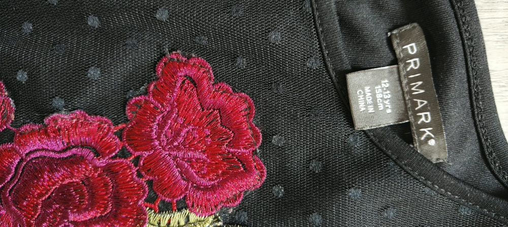 Czarna sukienka dziewczęca 152/158