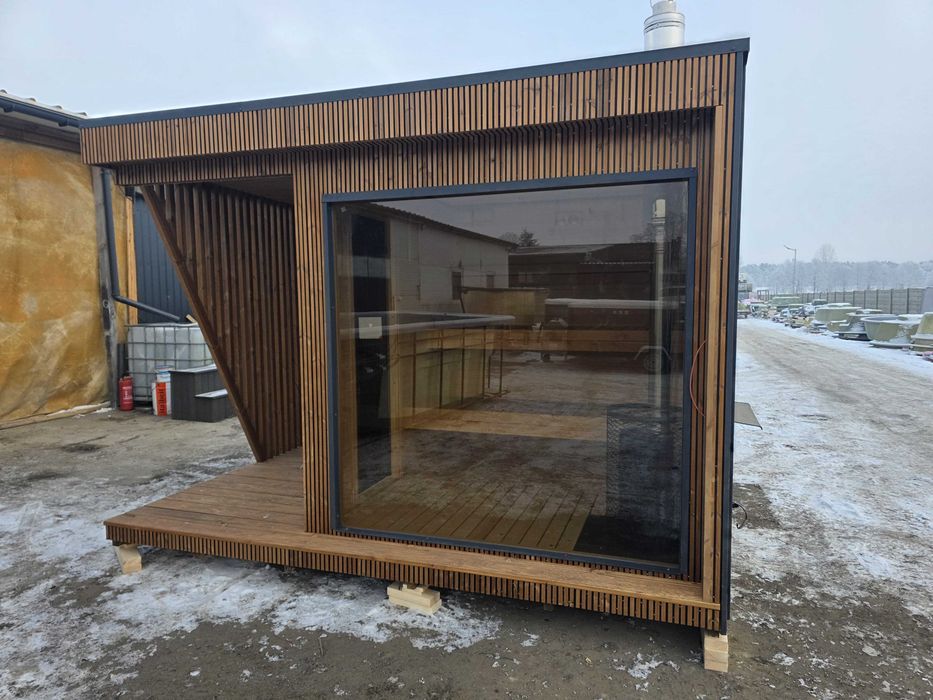 Sauna wolnostojąca ogrodowa AURORA II thermo sosna przedsionek piec opalany drewnem