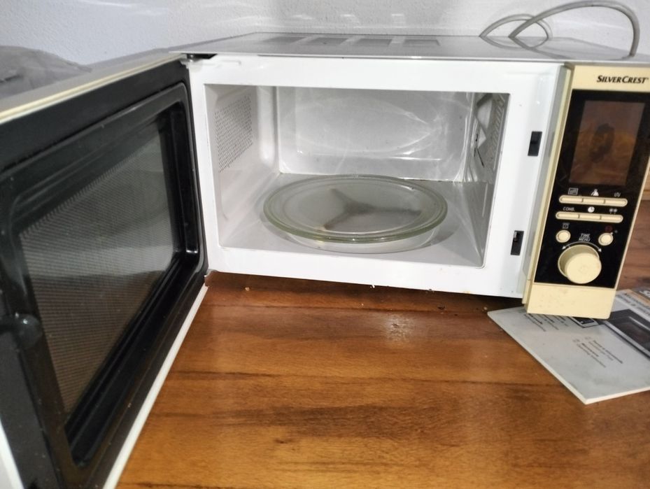 Micro-ondas de bancada