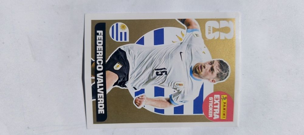 Наліпка Panini Extra Sticker золота «Федеріко Вальверде»