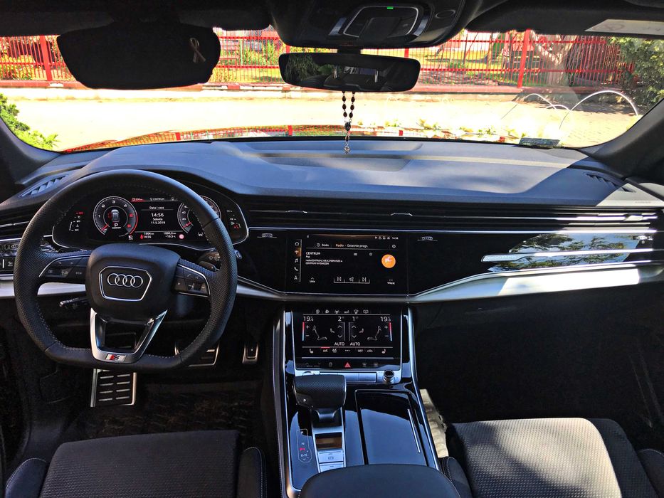 Auto do ślubu AUDI Q8