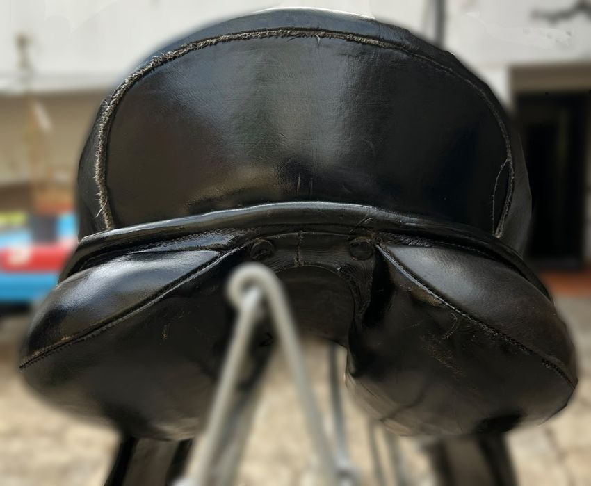 Arreio de ensino 17,5" em pele