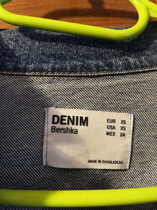 Kurtka jeansowa bershka