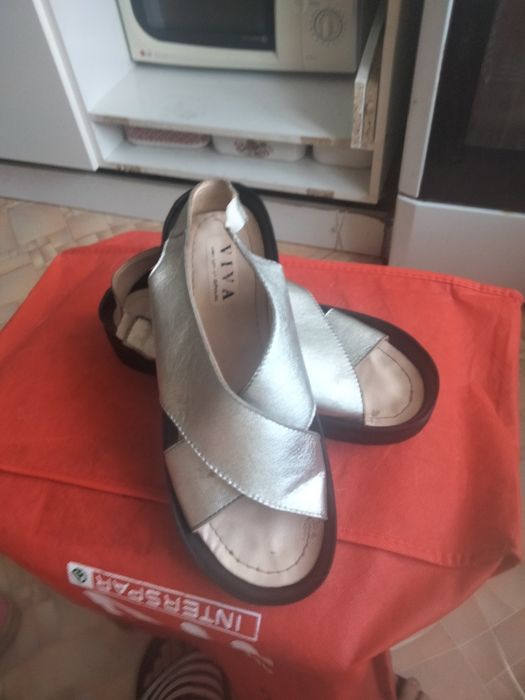 Сандали женские летние натуральная кожа в хорошем состоянии