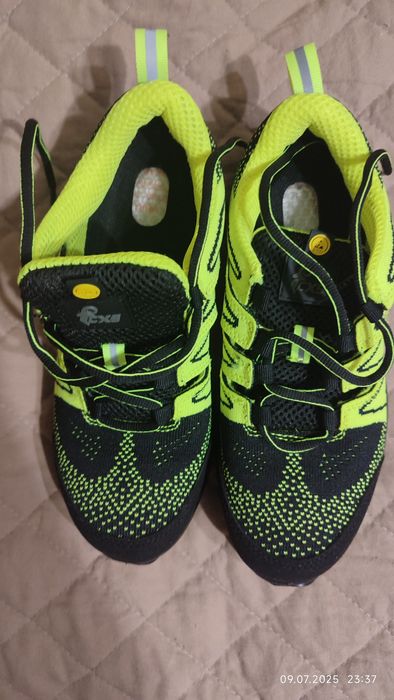 Спец обувь кроссовки