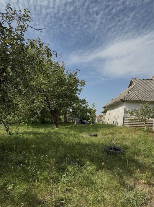 Продаж будинку с.Озерне. Білоцерківський район.