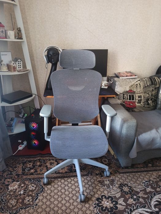 Крісло комп'ютерне офісне ергономічне OfficePro Atlas Gray/Dark Gray