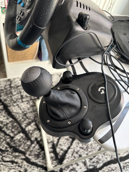 Logitech g29 kierownica + skrzynia biegów
