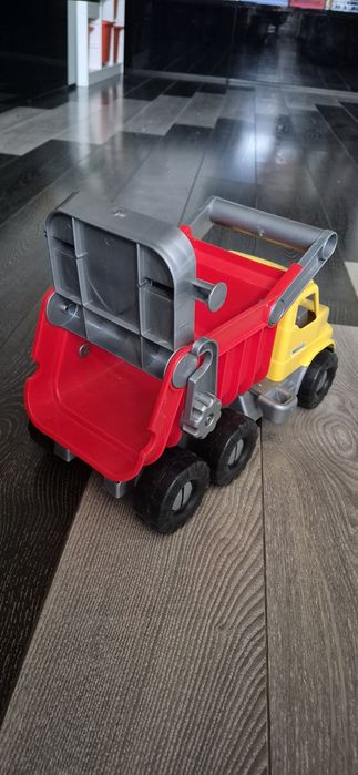 Машина дитяча джип