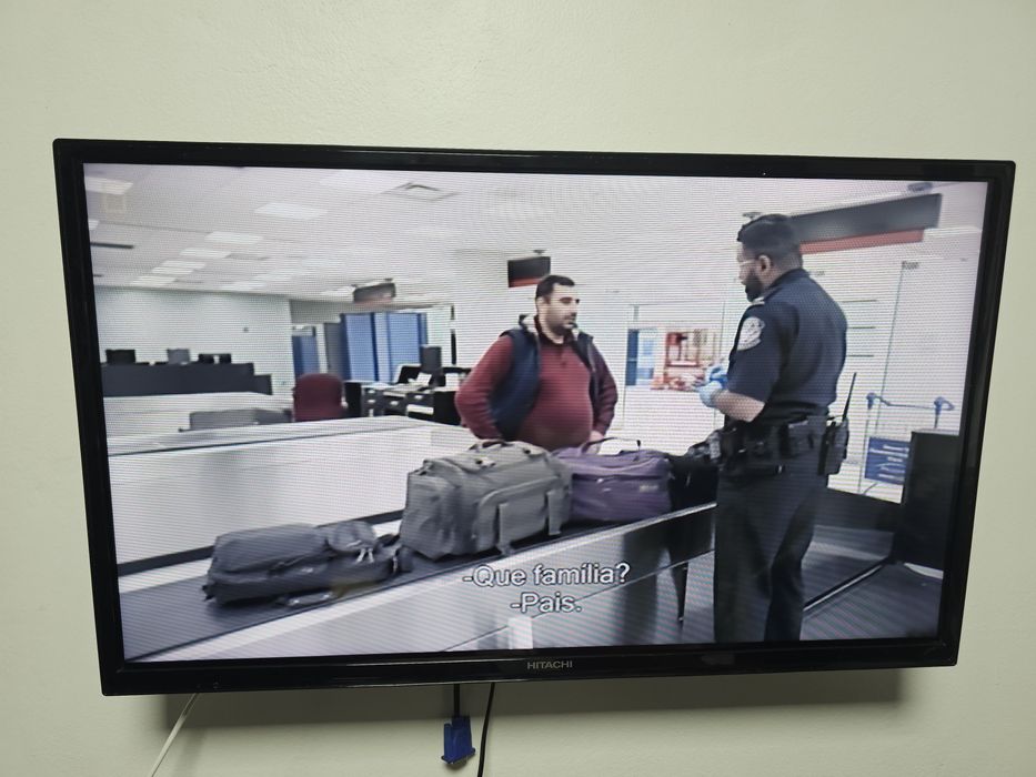 Tv Hitachi 32HB4T61 para peças