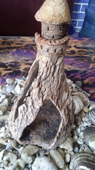 Замок,грунт для аквариума.