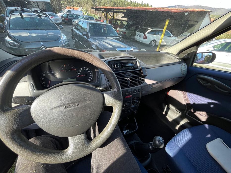 Fiat punto para peças