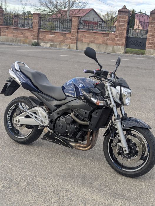 Сузукі gsr 600 Свіжий