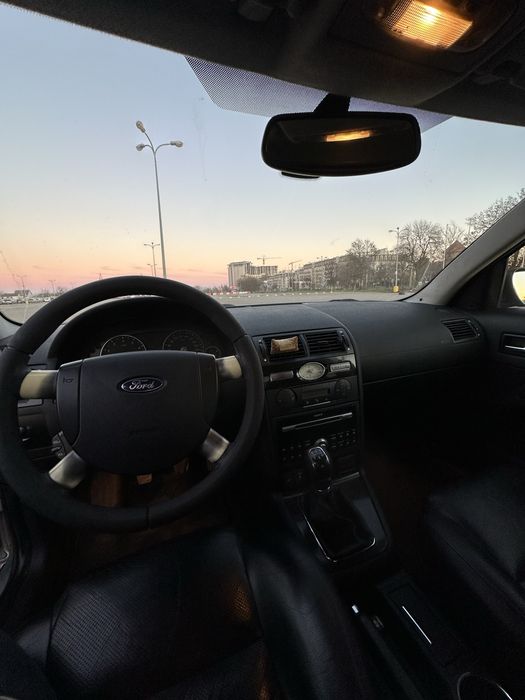 Продам Ford Mondeo 3 2004р 2.0 газ бензин