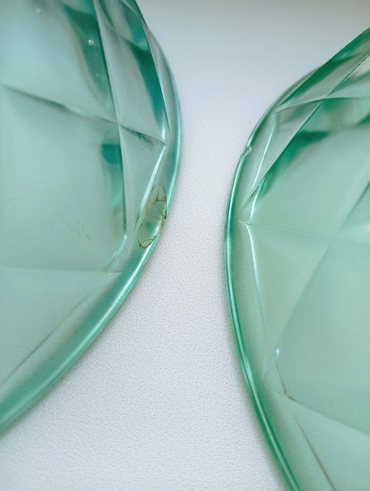 Комплект з двох скляних ваз