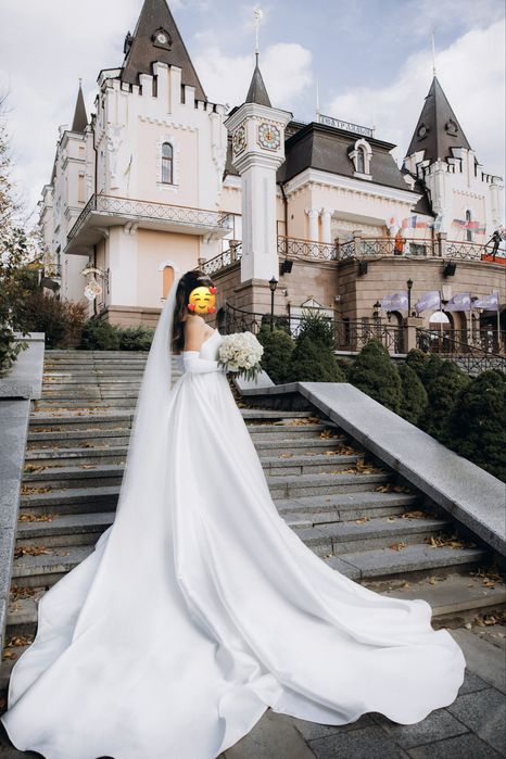 Весільна сукня Tesoro Viola