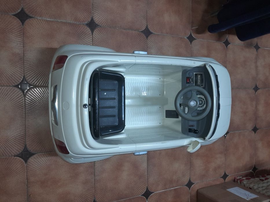 Carrinho Fiat 500 sem parte elétrica