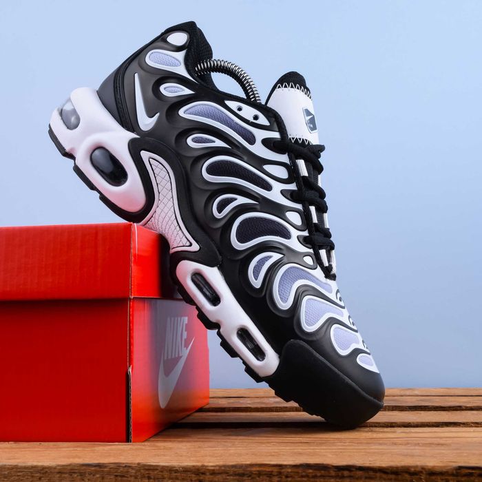 (1709) SALE Кросівки Nike Air Max TN Plus Drift чорні з білим (42 45)