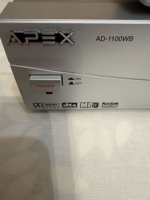 Leitor APEX AD-1100WB DVD/CD/MP3