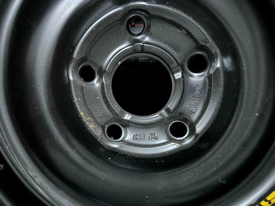 koło zapasowe Toyota zestaw, lewarek, styropiany, klucz