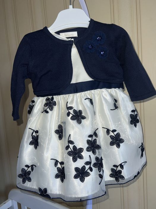 Сукня для дівчинки