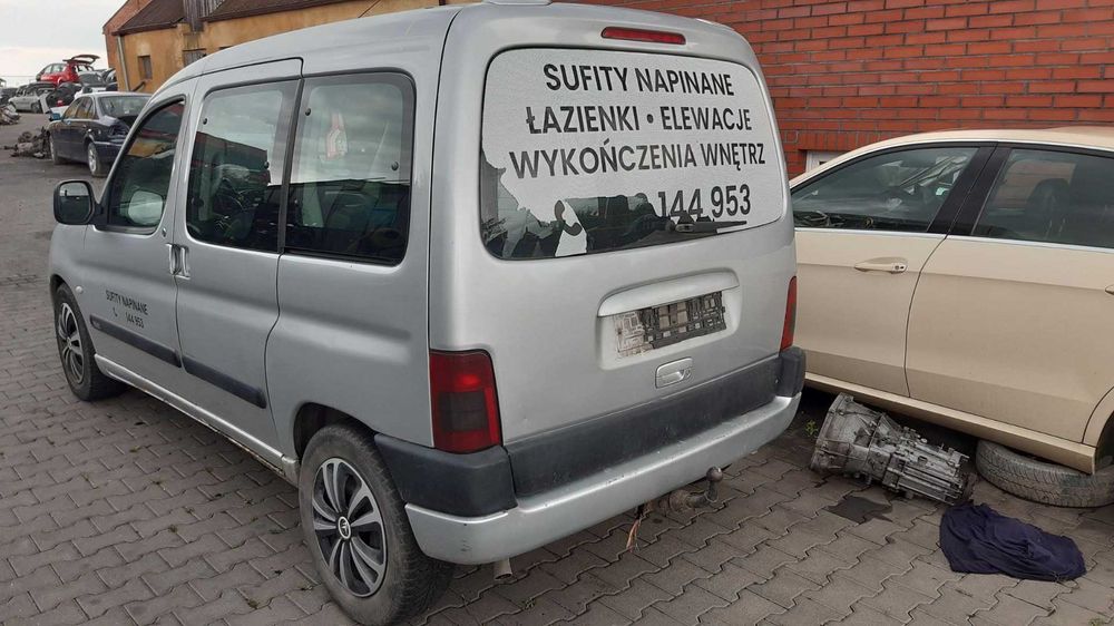 Citroen Berlingo Lift Lampy maska zderzak drzwi hak Kod lakieru EZRC