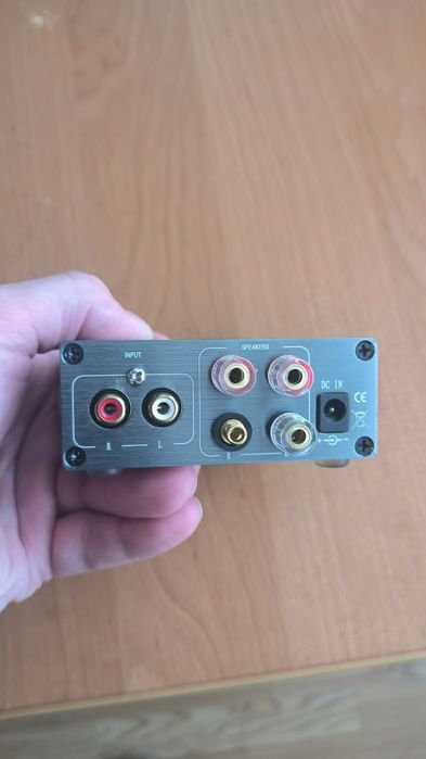 Звуковая карта  для студийного микрофона