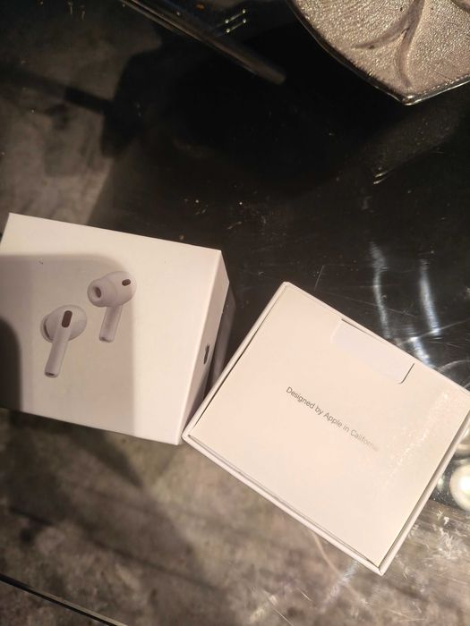 Air Pods Pro 3 (muito bom estado)