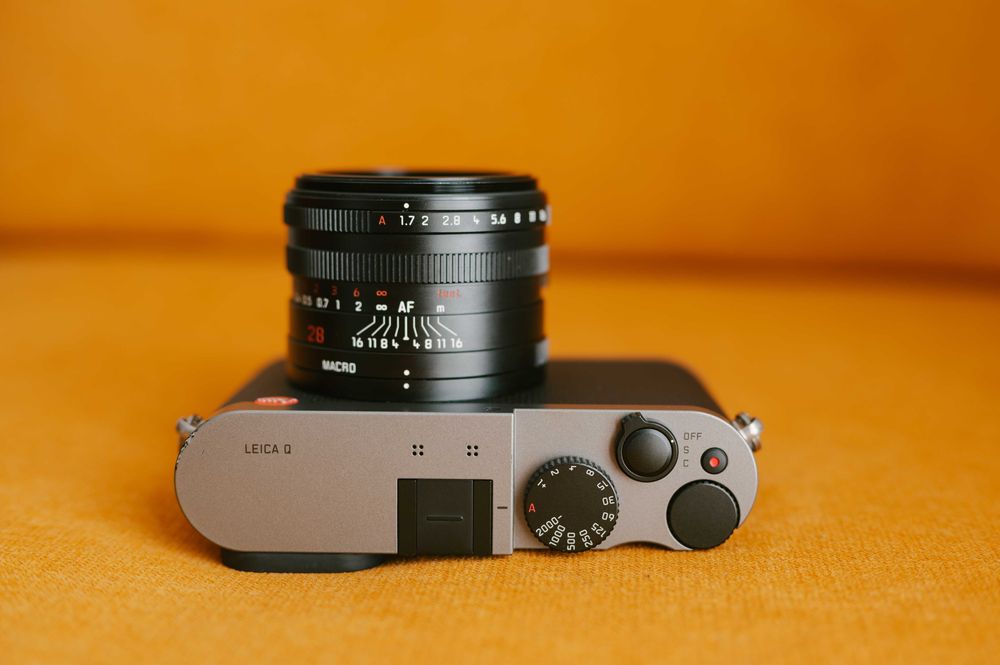 Leica Q Typ 116 edição Titanium Gray