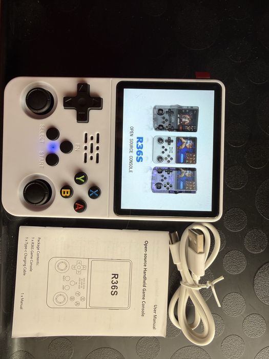 Consola Portátil - R36S - Multiplos jogos
