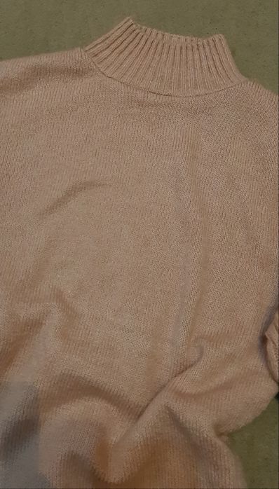 Ciepły golf oversize pudrowy róż rozm. uni