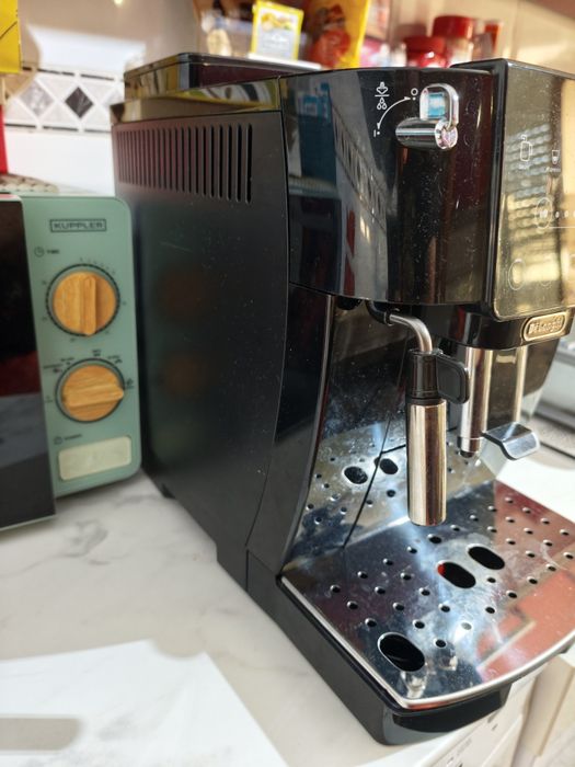 Máquina café automática magnifica start