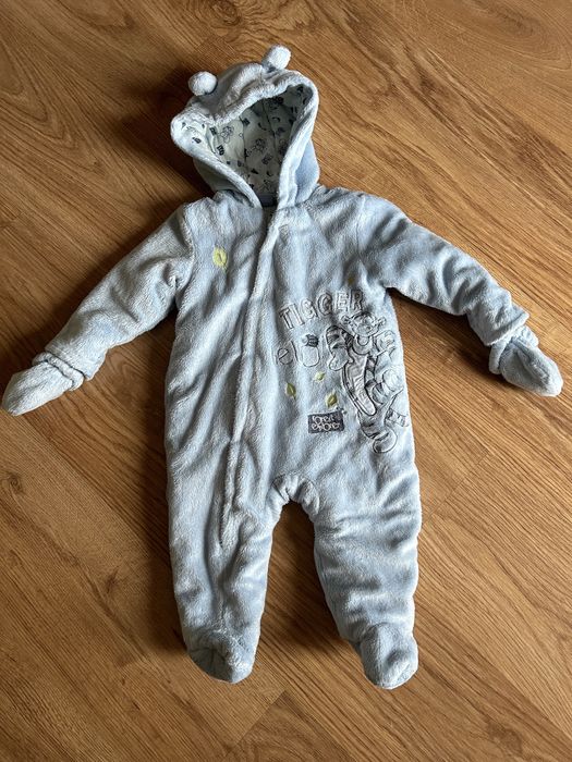 Kombinezon niemowlęcy Disney 6-9 msc.