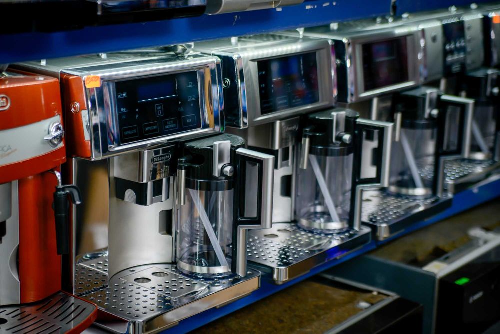 Кавомашина Delonghi з Німеччини